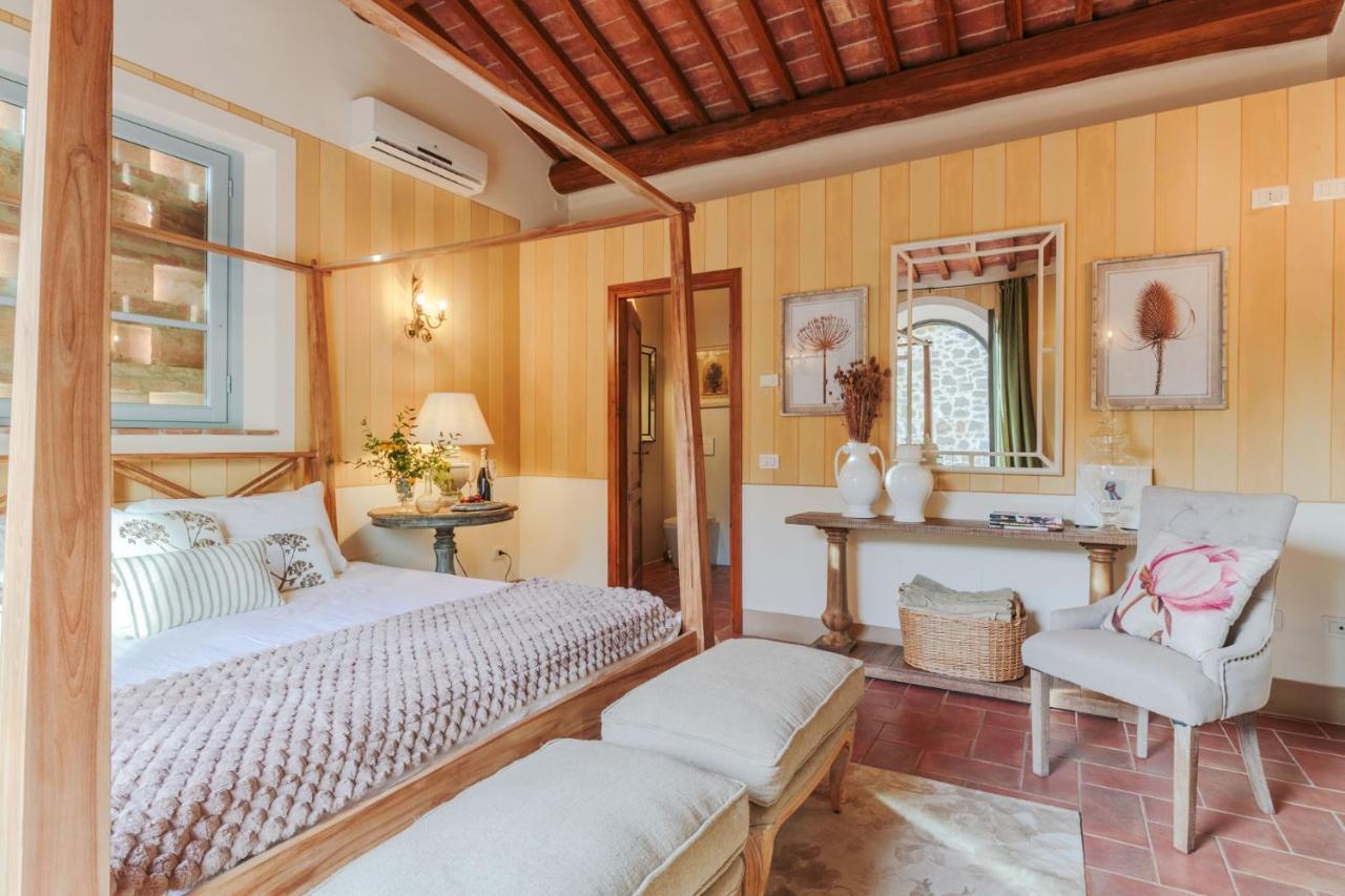 Villa Veranda, A Romantic Farmhouse With Pool Larciano 외부 사진